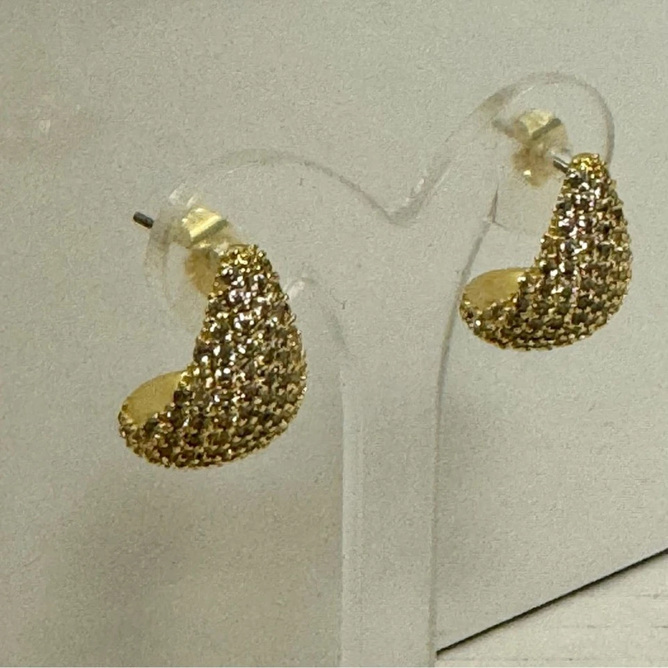 Pendientes Gorjana Nuevos Bancos Brillantes Chapados en Oro 18k Latón y Circonita Blanca Foto 3 de 4