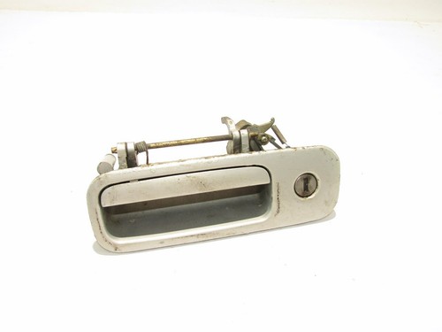 VW GOLF IV 1998 Heckklappengriff Griff Taster trunk lid handle open