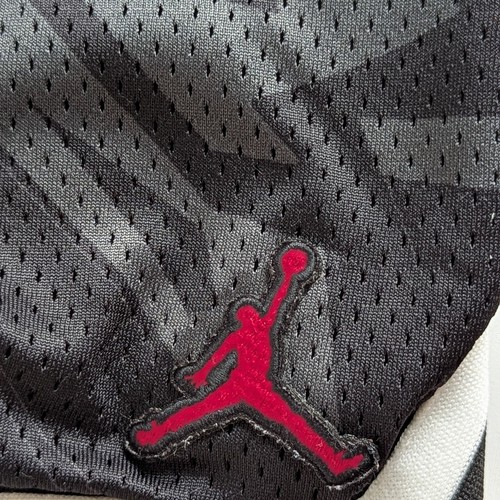 Jumpman Essentials Knit Shorts kid's size Large 12-13 years basketball - Picture 2 of 5