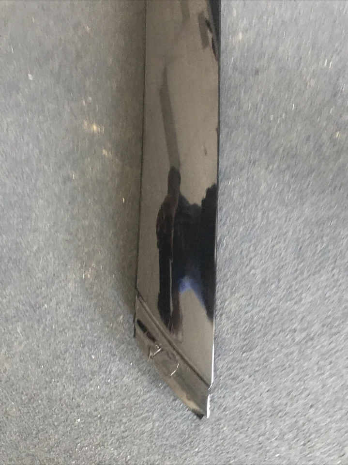 Hyundai Veloster 2012-17 eje derecho parabrisas pilar moldura OEM P/N86180-2V000 Foto 2 de 4