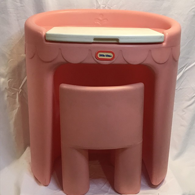Vintage LITTLE TIKES Child Size Pink Vanity w/ Mirror Dress Up Toy eBay