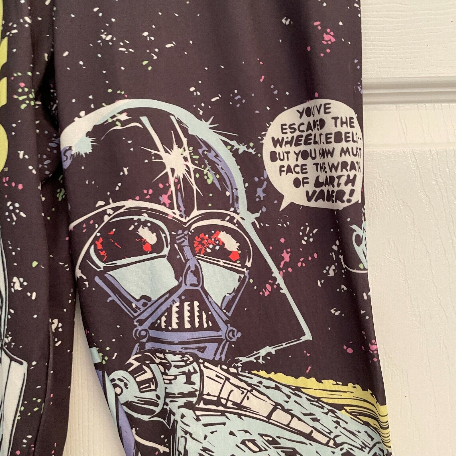 pop øve sig margen Star Wars Comic Book Legging Medium Space Battle Darth Vader Luke R2D2 |  eBay