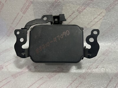 Lexus Radar Adaptive Cruise Sensor LX570 GSF GS350 2016-2020