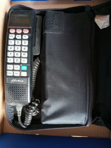Vintage 1990s Motorola Vehicle Cell Star/Carry Phone with Case Model #SCN2500A - Picture 2 of 8