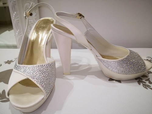 Scarpe da sposa con swarovski bianche N.40 tacco 12 cm con plateau nuove