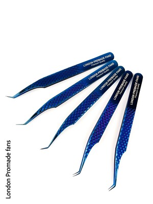 Professionelle 45 Grad Wimpernpinzette ideal für Lautstärke & Mega Volume Fans