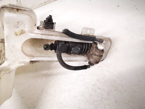 1k6955651 Waschwasserpumpe, Scheibenreinigung  Volkswagen Passat DE1781954-75