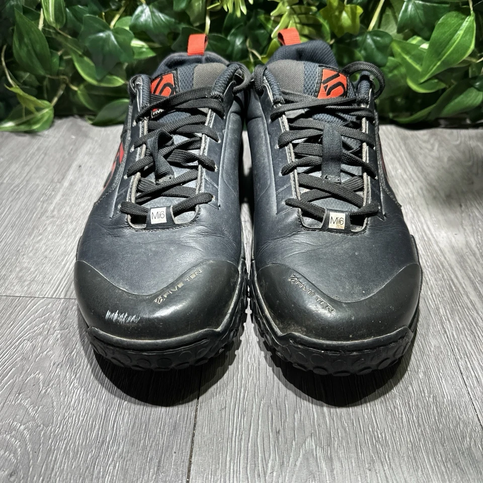 FiveTen Impact VXI MI6 Shoes MENS 10.5 Black Blue Low Top Stealth Rubber - Image 3 of 4