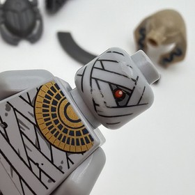 LEGO Pharaoh's Quest MUMMY WARRIOR Minifigure Sword & Scarab Shield 7325/853176