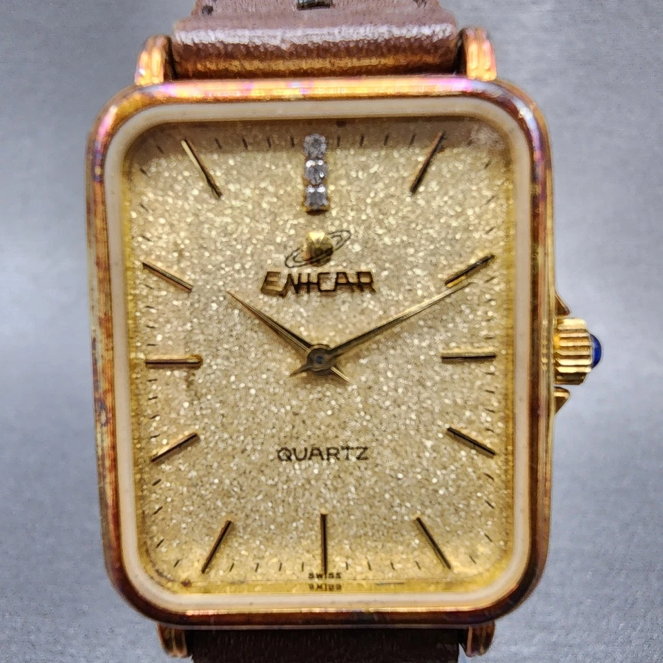 Reloj Enicar Tank Hombre 26mm Esfera Dorada Tono Dorado Rectángulo Batería Nueva Foto 2 de 4