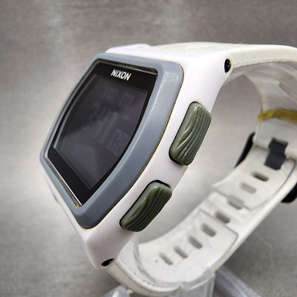 Reloj Nixon Rival Hombre 39mm Digital Tono Blanco Alarma Cronógrafo Hexágono Batería Nueva Foto 3 de 4
