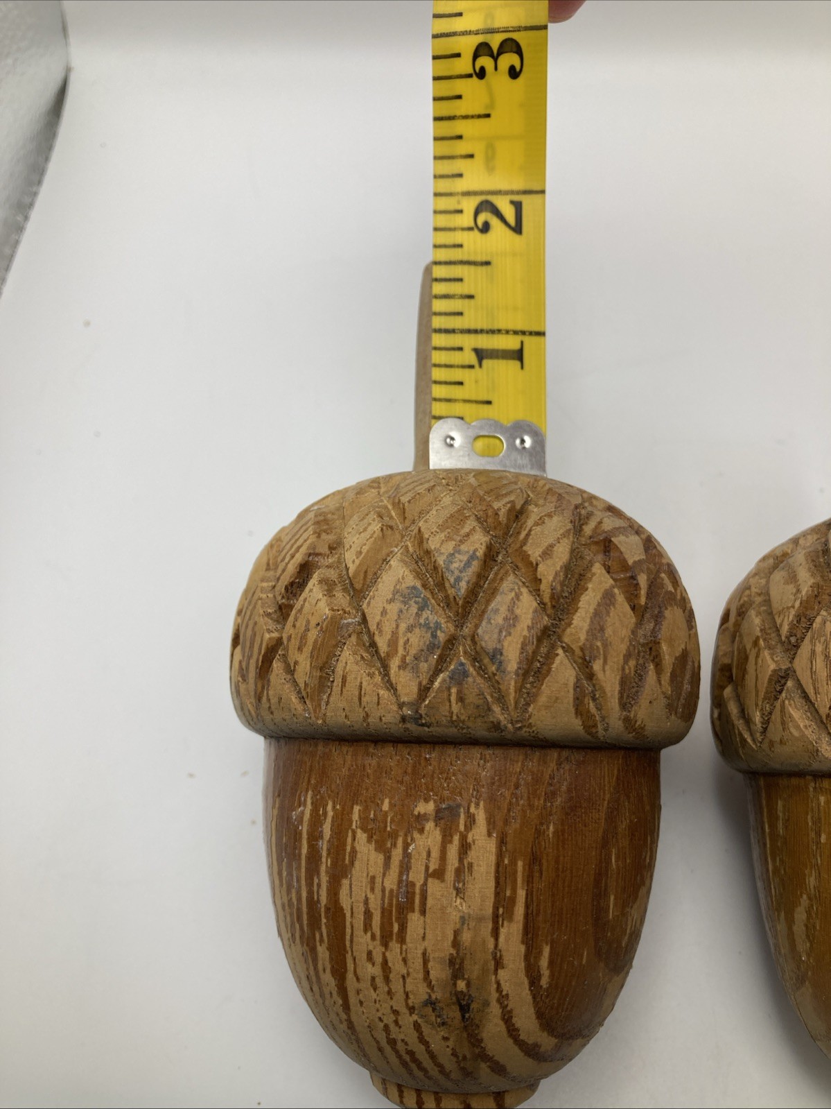 VINTAGE CARVED Acorn Pair WOODEN Bed Post Finials Or Fall Decor Wood Large