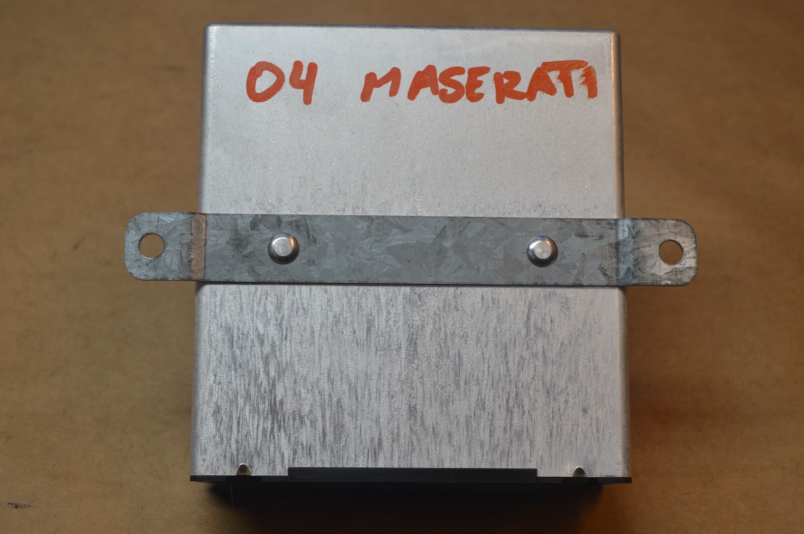 2004 M138 MASERATI M128 GT COUPE SUSPENSION CONTROL MODULE UNIT 195840