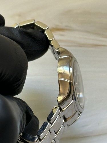 Hamilton Jazzmaster H32261135 SS / Sapphire Crystal Ladies’ 27mm Luxury Watch - Picture 7 of 15