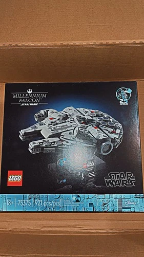 LEGO Star Wars Millennium Falcon 75375 Starship Collection 921 pcs (NEW)
