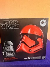 Hasbro Star Wars The Black Series Captain Cardinal Electronic Helmet