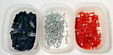 LOT OF 300 PIECES OF GENUINE CARRERA TRACK LOCKING CLIPS FASTENERS HEX SCREWS