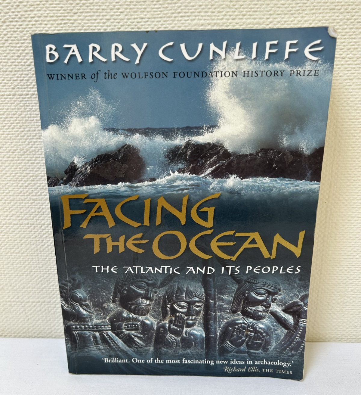 Facing the Ocean: The Atlantic and Its Peoples, 8000 BC to AD 1500 [HM]