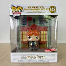 Funko POP! Deluxe Harry Potter Ron Weasley with Quality Quidditch Supplies #142