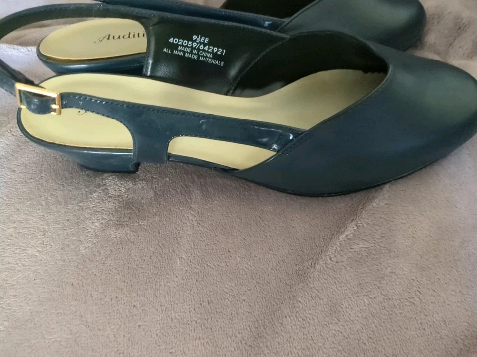 Zapatos audiciones mujer honda espalda talla 9.5EE. Azul marino Foto 3 de 4