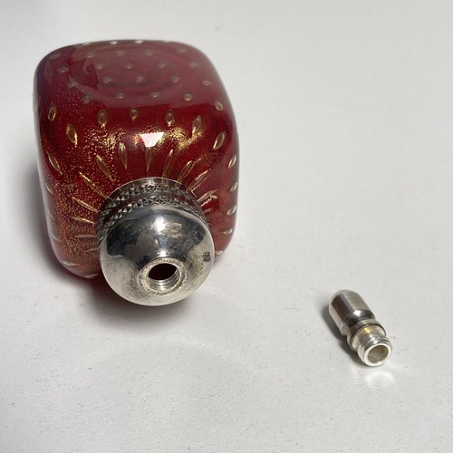 Vintage Murano Bullicante Glass Perfume / Scent Bottle Red w/Gold Bubbles - Picture 8 of 8