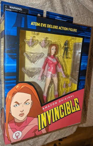 Invincible Deluxe Action Figure Atom Eve - Picture 2 of 5