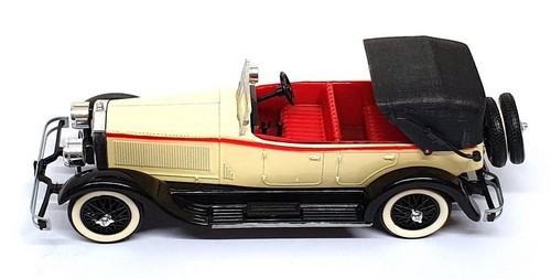 Rio 1/43 Scale No. 15 - 1926 Isotta Fraschini Tipo 8a Spyder - Pale Yellow - Picture 4 of 5