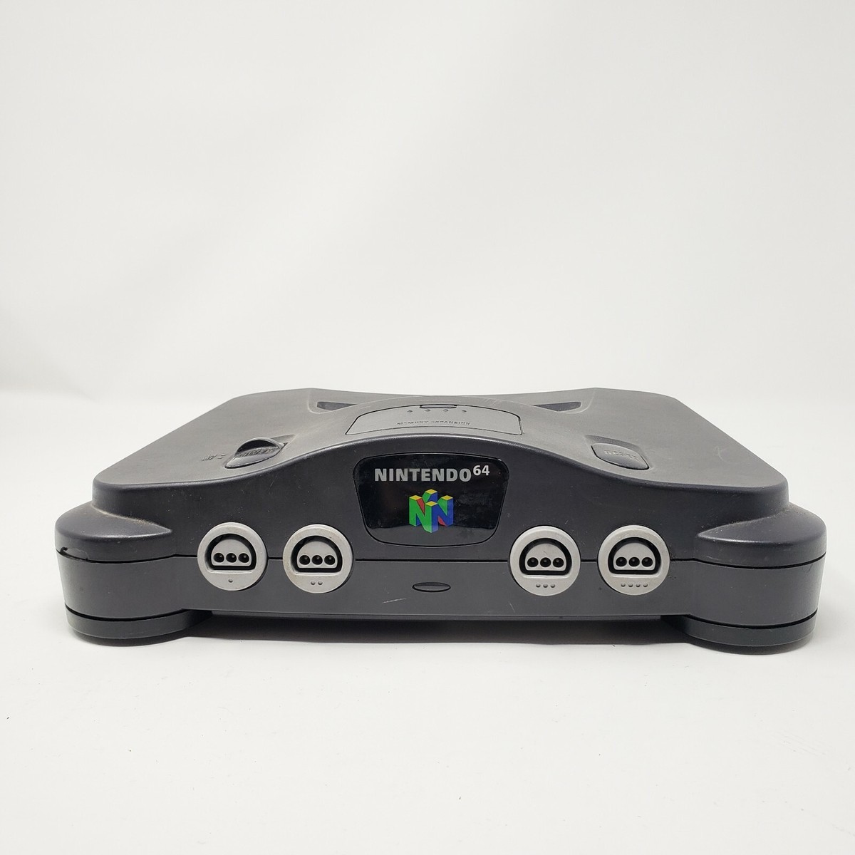 Nintendo 64 Console NUS-001 USA Purple Bundle With Jumper Nintendo 64 Console NUS-001 USA Purple Bundle With Jumper