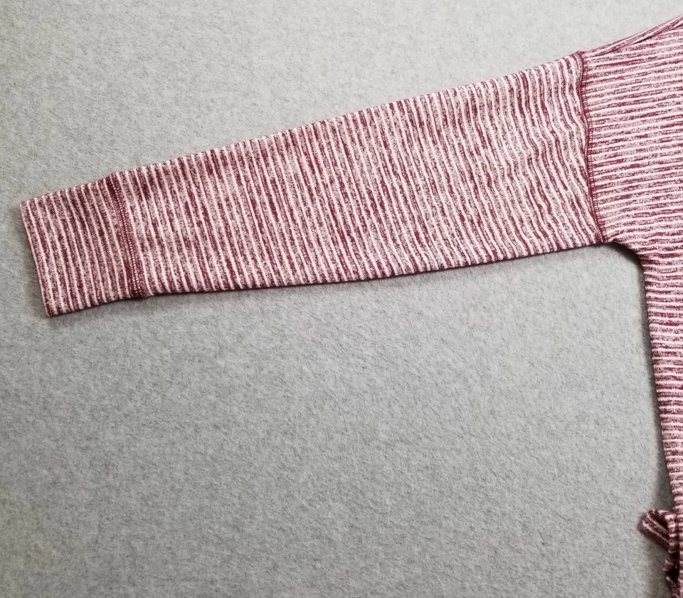 Camiseta Kirkland Signature Mujer Extra Grande Borgoña Blanco Rayas Camiseta Elastizada Foto 4 de 4