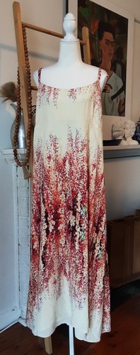 Alannah Hill Cream Silk + Flowers Maxi Dress Sz 16 - Picture 3 of 8