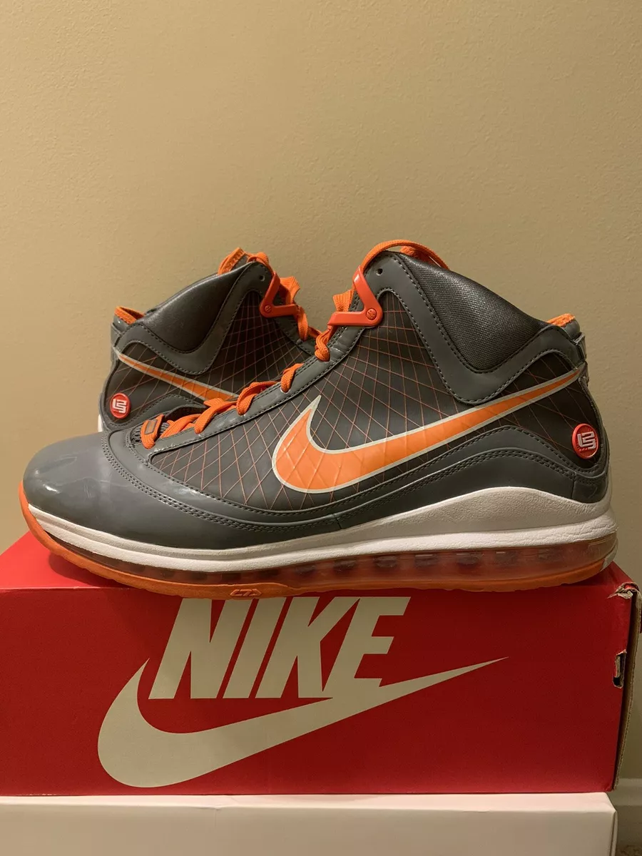 Eastbay lebron top