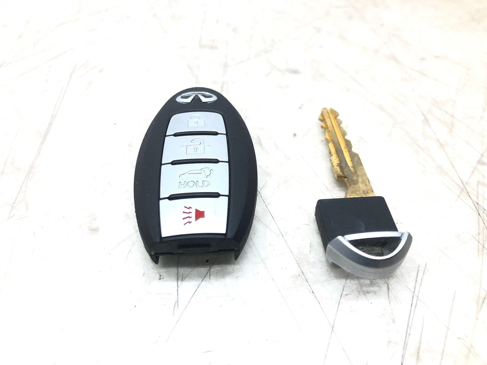 Infiniti QX50 2019-2020 llave de entrada sin llave mando a distancia *menor rasguño* Foto 2 de 4