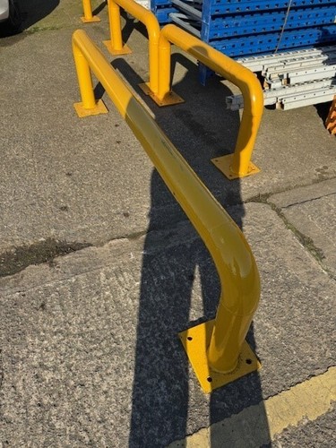 Pallet Racking Protection Barriers. L7ft (2100mm) x H420mm. Yellow - Picture 3 of 6