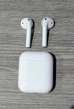 Apple AirPods 2nd Generation A2031/A2032 with Charging Case White fully working