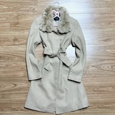 Vintage Latte-Colored Coat with Fur Collar One-Size