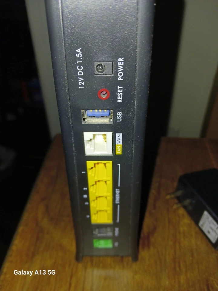 Centurylink ZyXel C1100Z DSL Wireless WiFi Modem Router w/ Power Cord. Free Ship - Image 3 of 4