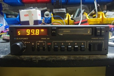 Oldtimer BLAUPUNKT HAMBURG SQM 24 Autoradio mit Kassettenspieler