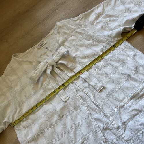 Vintage Tablecloth Wrap Cover White+Silver Handmade Rose Valley Craft Upcycle - Picture 11 of 14