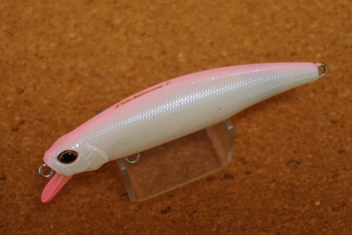 Leurre Duo Tide Minnow Sprat 100SF Flottant - Avec Grelot - NEUF
