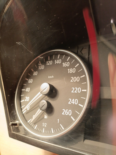 BMW E90 E91 Speedometer Instrument Cluster 14369510 OEM Used Tested Working - Picture 3 of 12