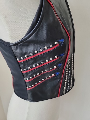Vintage Twins Leather Womens Vest Small Black Stars Zip Rivets Rhinestone New - Picture 5 of 13