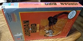Jordan vs Bird One-On-One Nintendo Entertainment Game 1989 Auth Working NES CIB