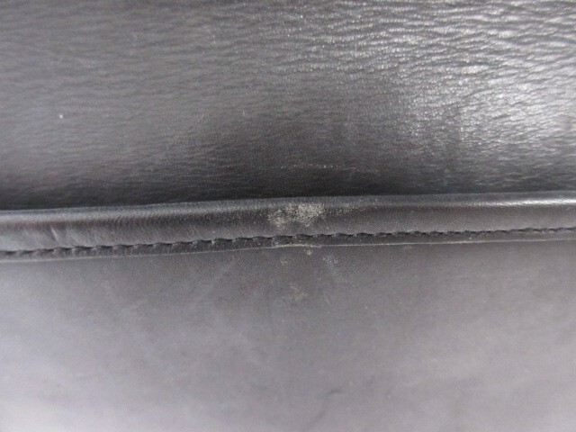Picture 10 of 24
