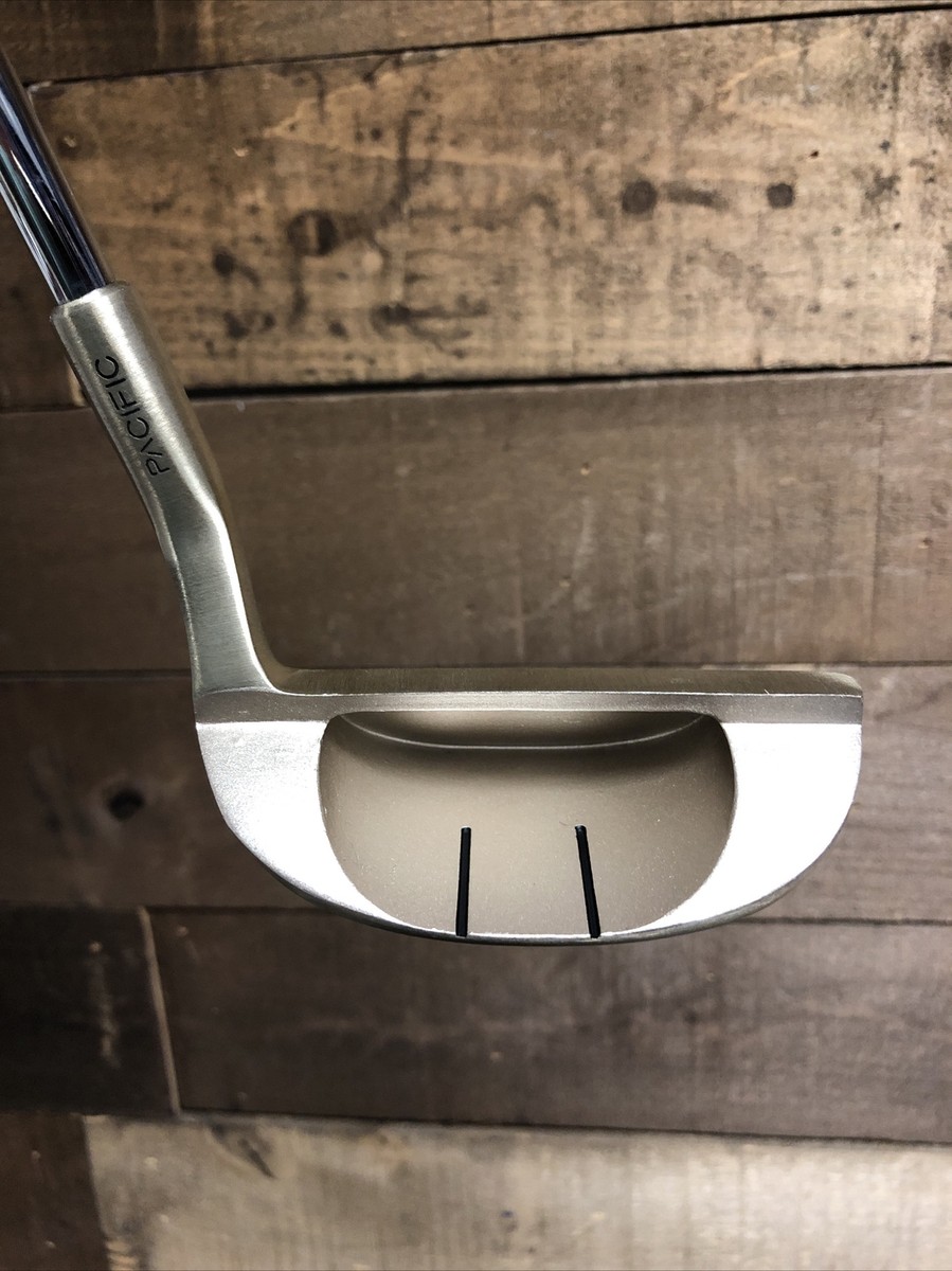 DEMO Pacific Golf Clubs Gold Chipper 37° Right Handed (35'') Steel