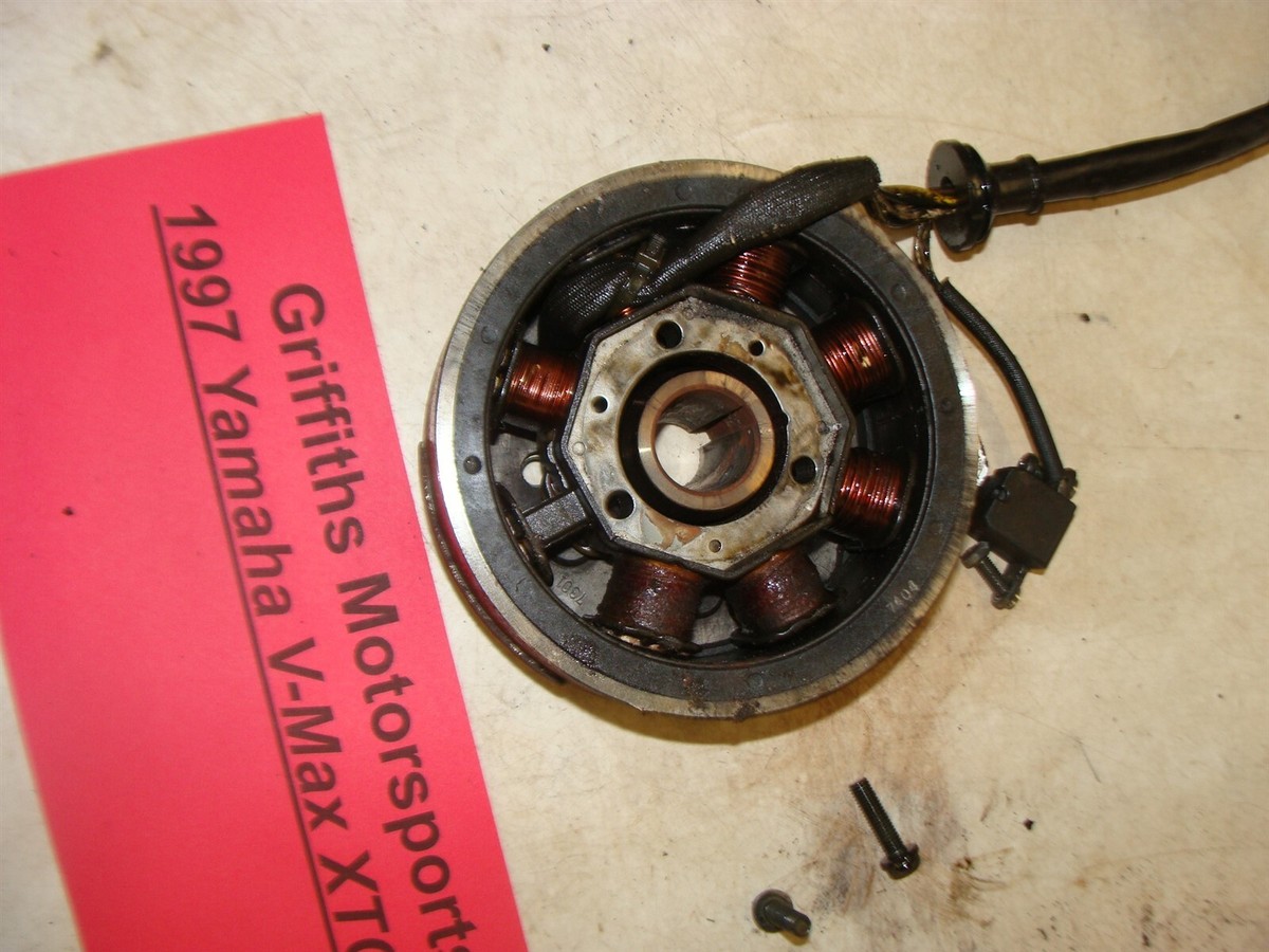 1997 YAMAHA VMAX 600 XTC 8CX oem stator gen generator 1997 YAMAHA VMAX 600 XTC 8CX oem stator gen generator