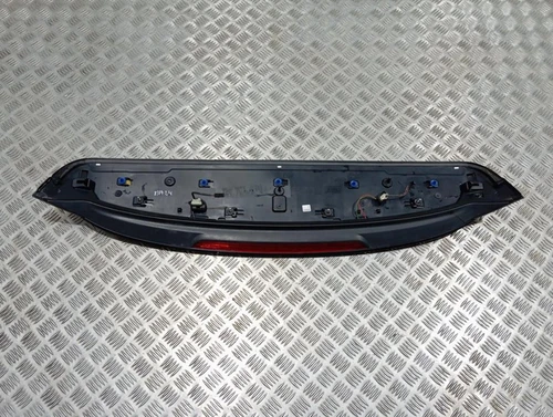 8V4827933B Aleron Trasero para AUDI A3 SPORTBACK (8VF) 30 TDI design 20 7042268 - Imagen 2 de 10