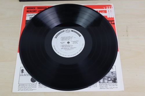 Josh White at Town Hall 1962 US PROMO LP Mercury MG 20672 EXC Sound Q FREE POST - Imagen 2 de 17