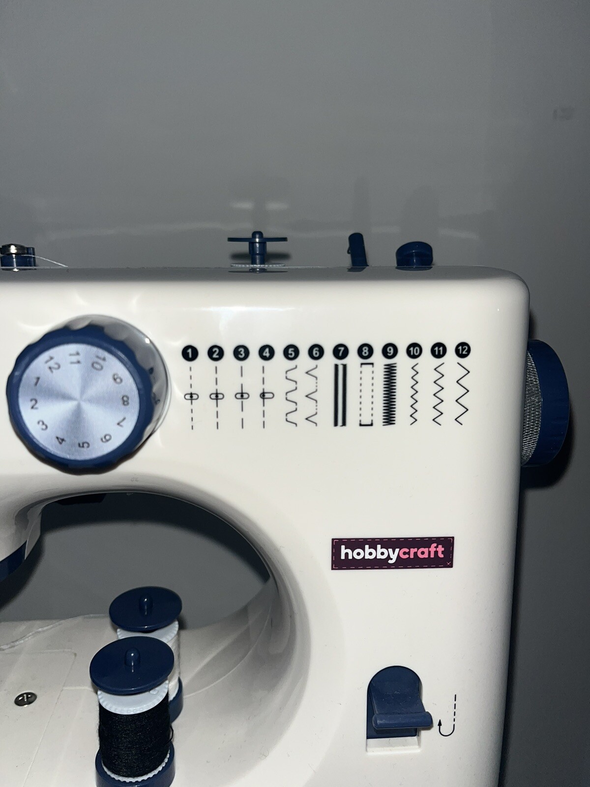 Hobbycraft Midi Portable Sewing Machine 12 Stitch Adjustable Speed for