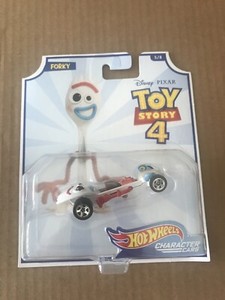 Mattel Disney Pixar Hot Wheels Toy Story 4 FORKY Vehicle Character Cars #5 Forky | eBay