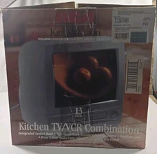 RCA 13" CRT TV VCR Combo 1998 Retro Gaming T13070WH w/Remote Tested & Working